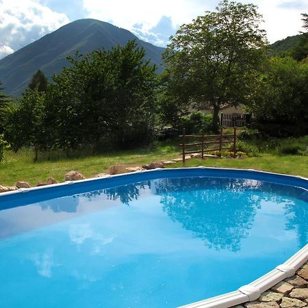 B&B Cascina Dell'Orso Castelsantangelo sul Nera Экстерьер фото